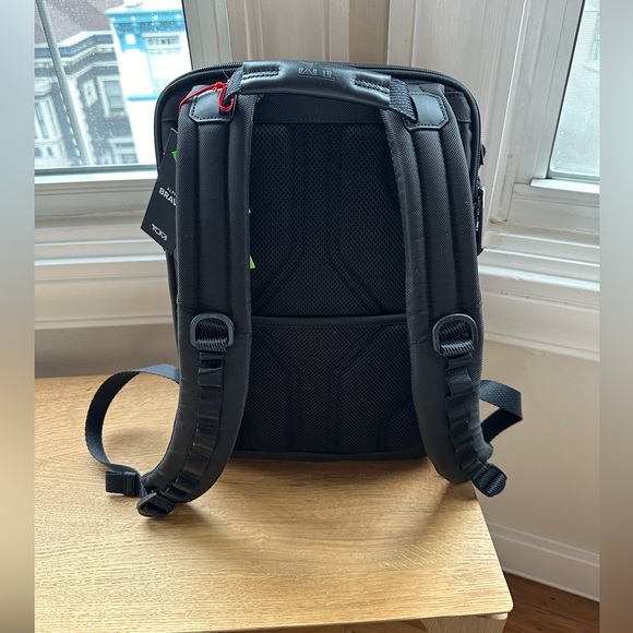 TUMI Alpha Bravo Dynamic Backpack- Brand New With Tags - Picture 2 of 7